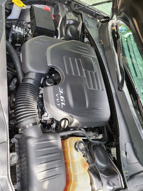 Chrysler 300C 2014 Tiraspol Tiraspol - photo 3