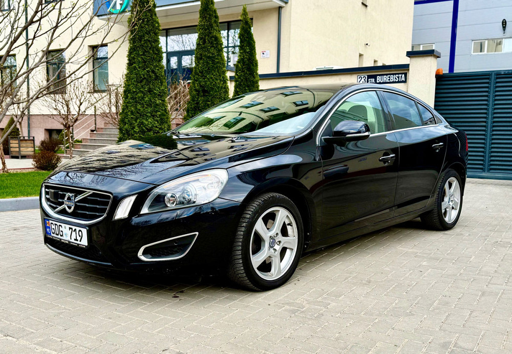 Volvo S60 2012 год Кишинёв Кишинёв - изображение 1