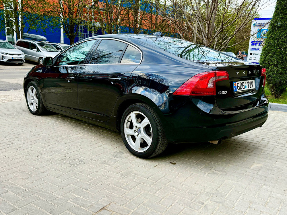 Volvo S60 2012 год Кишинёв Кишинёв - изображение 4