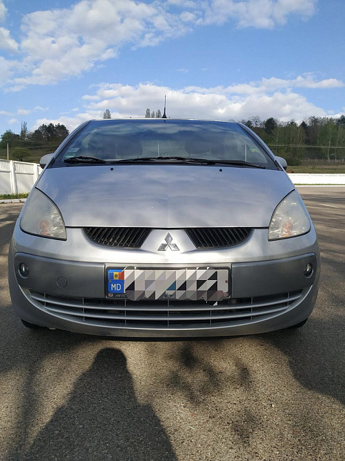 Mitsubishi Colt 2007 год Кишинёв Кишинёв - изображение 3