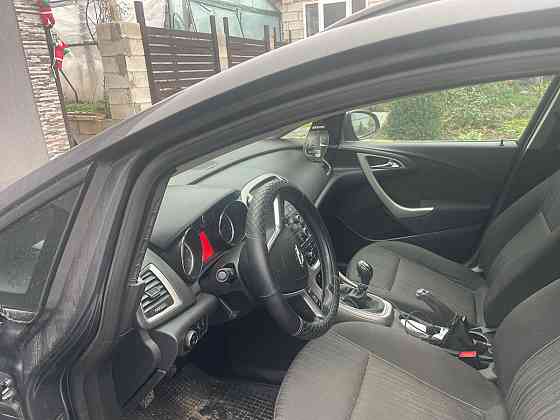 Opel Astra 2011 год Кишинёв Кишинёв