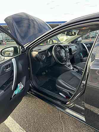 Toyota Auris 2014 год Кишинёв Кишинёв