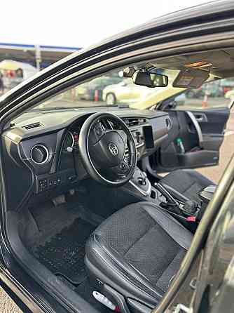 Toyota Auris 2014 год Кишинёв Кишинёв