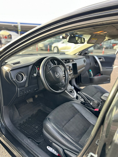 Toyota Auris 2014 год Кишинёв Кишинёв - изображение 6