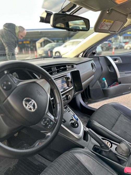 Toyota Auris 2014 год Кишинёв Кишинёв - изображение 8