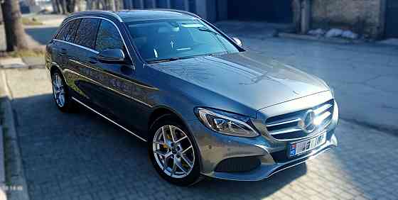 Mercedes C-Class 2017 год Кишинёв Кишинёв