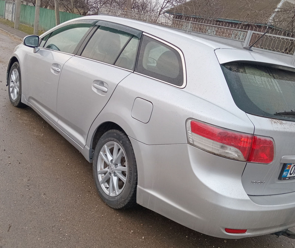 Toyota Avensis 2011 год Кишинёв Кишинёв - изображение 3
