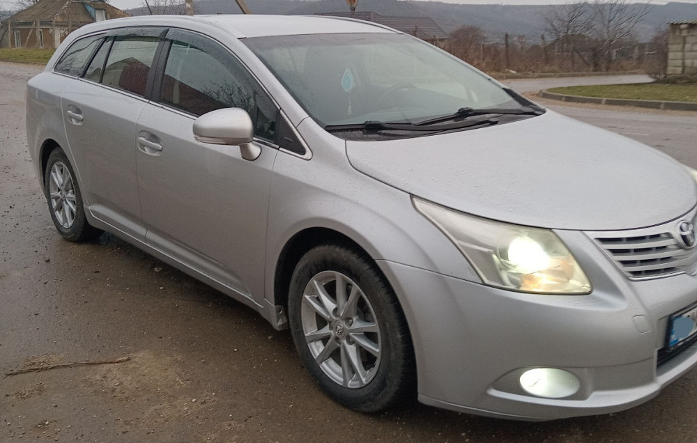 Toyota Avensis 2011 год Кишинёв Кишинёв - изображение 2