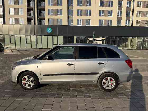 Skoda Fabia 2010 год Кишинёв Кишинёв