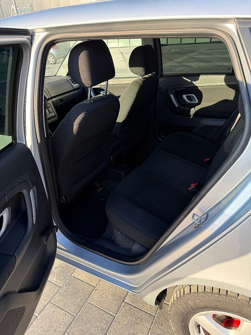 Skoda Fabia 2010 год Кишинёв Кишинёв - изображение 8