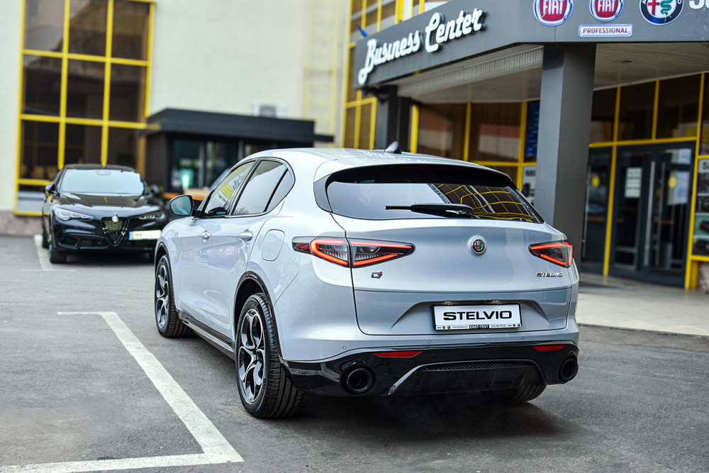 Alfa Romeo Stelvio Chişinău - fotografie 10