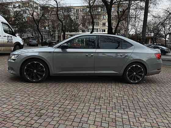 Skoda Superb 2019 год Кишинёв Кишинёв