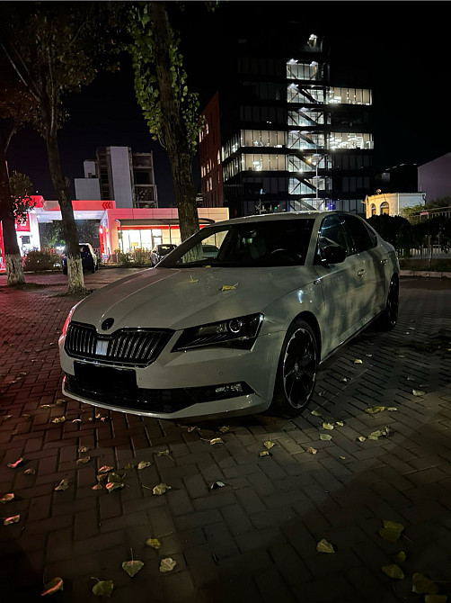 Skoda Superb 2019 год Кишинёв Кишинёв - изображение 10