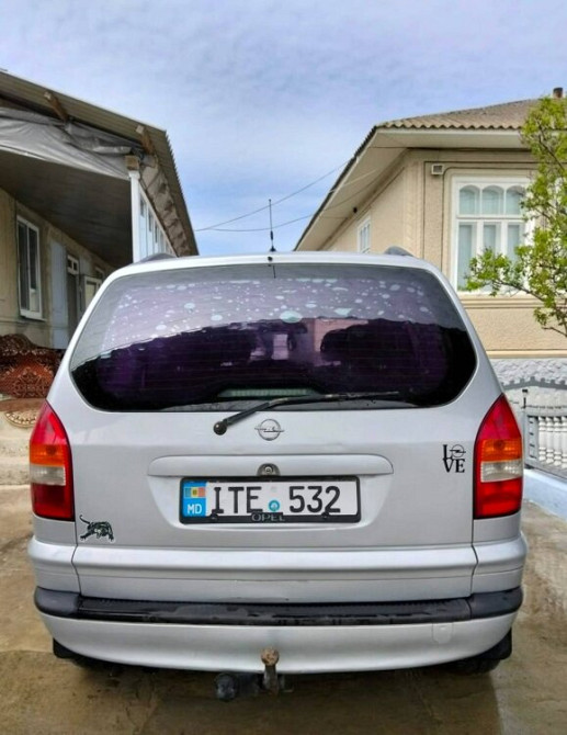 Opel Zafira 2002 an Chişinău Chişinău - fotografie 2