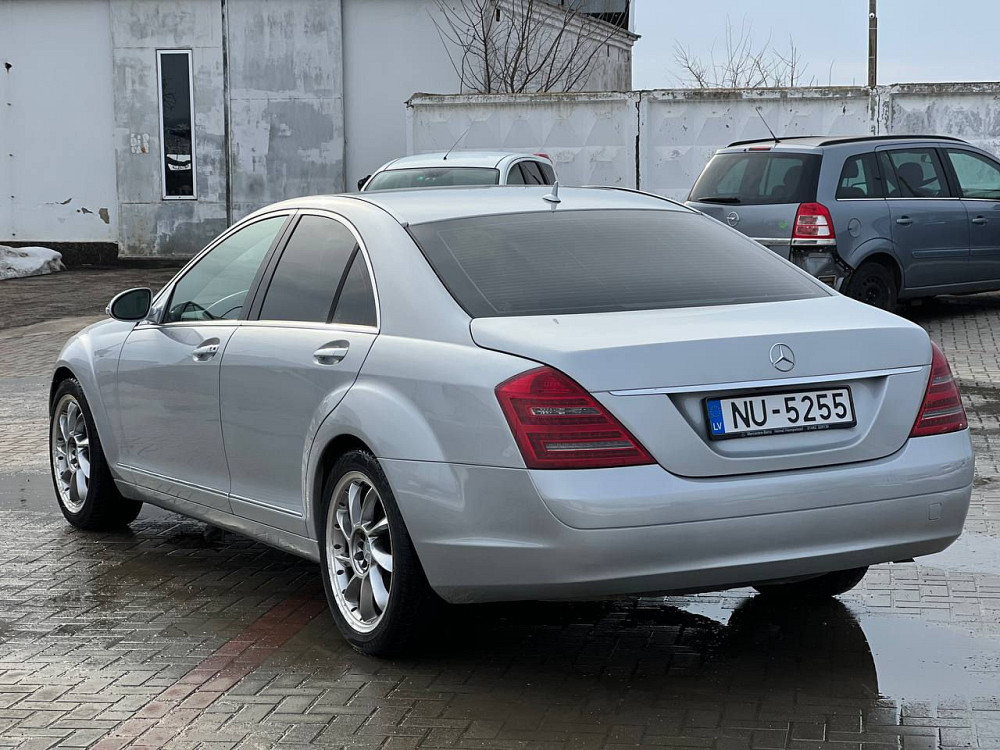 Mercedes S-Class 2007 год Резина Резина - изображение 6