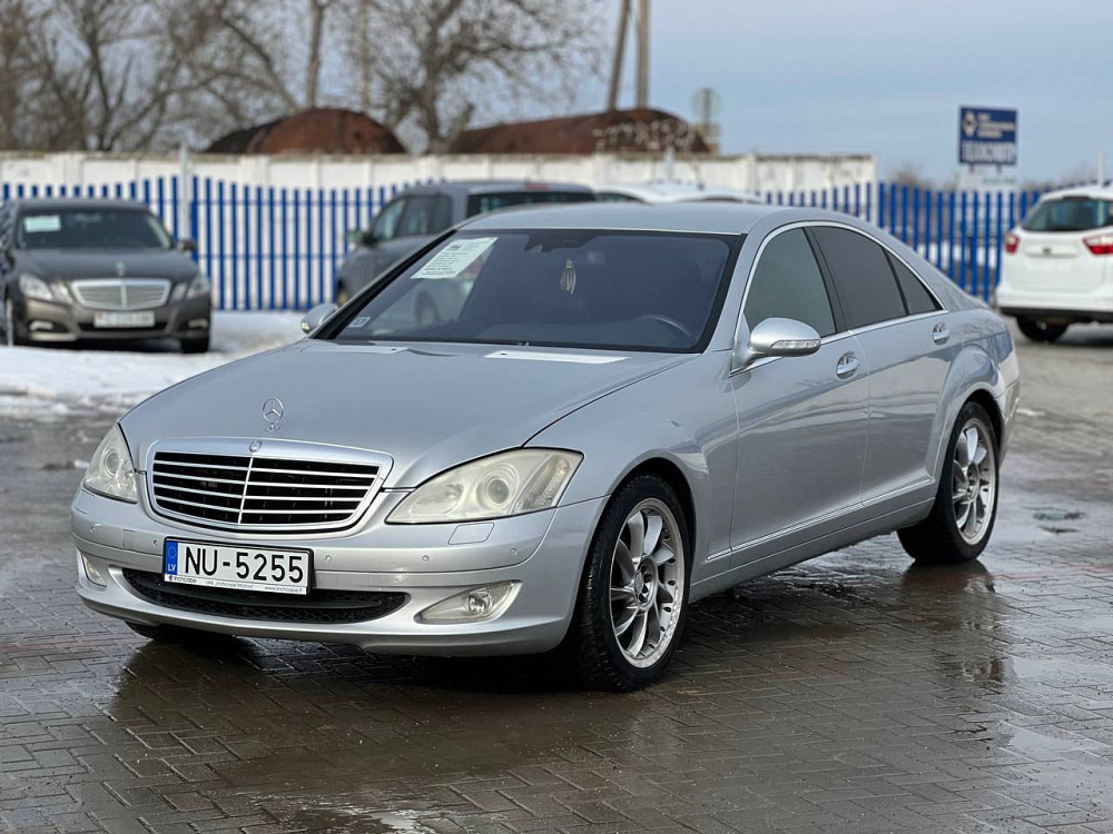 Mercedes S-Class 2007 год Резина Резина - изображение 1