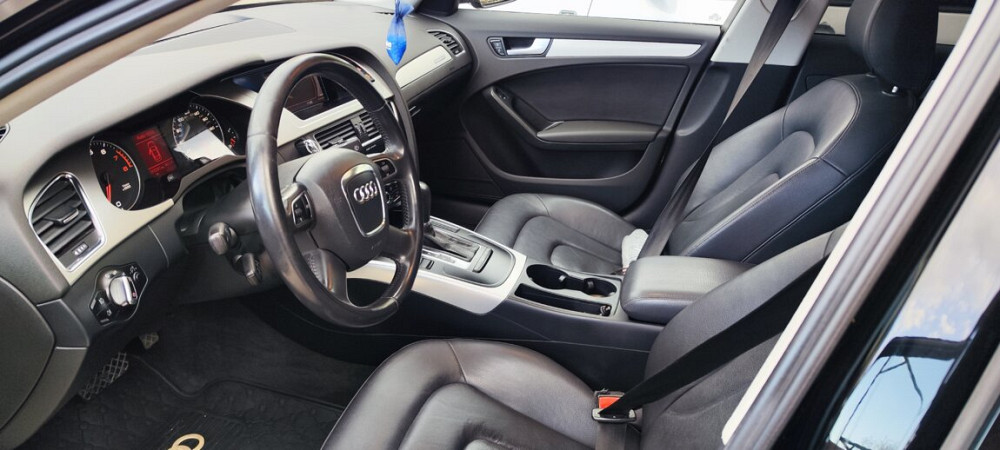 Audi A4 2012 an Bender Bender - fotografie 5