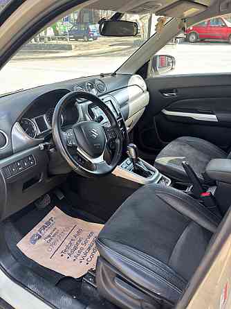 Suzuki Vitara 2018 год Резина Резина