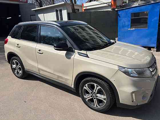 Suzuki Vitara 2018 год Резина Резина