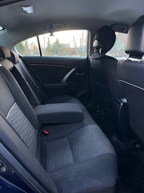 Toyota Avensis 2014 год Кишинёв Кишинёв - изображение 10