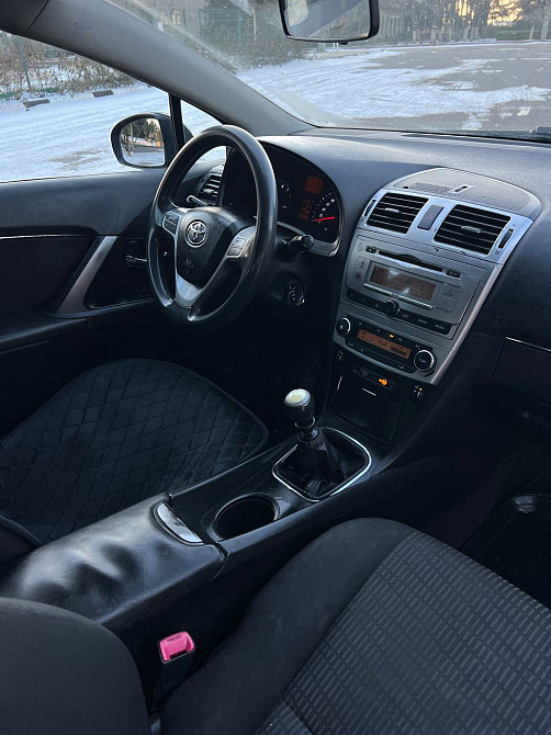 Toyota Avensis 2014 год Кишинёв Кишинёв - изображение 8