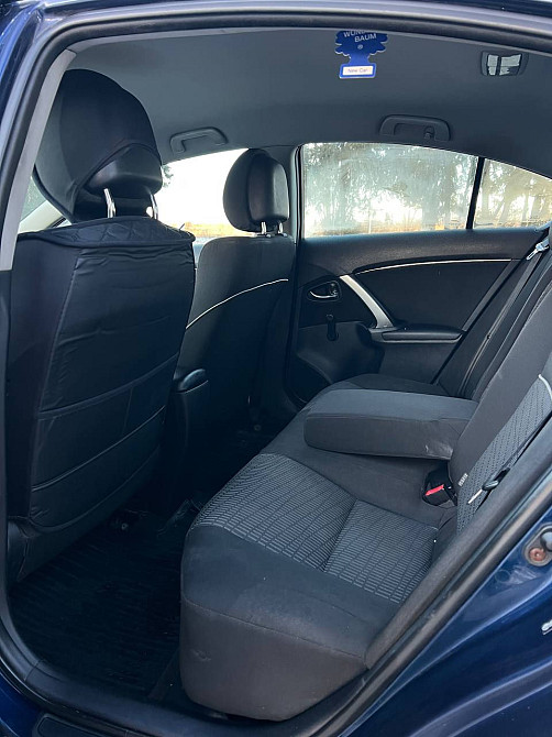 Toyota Avensis 2014 год Кишинёв Кишинёв - изображение 9