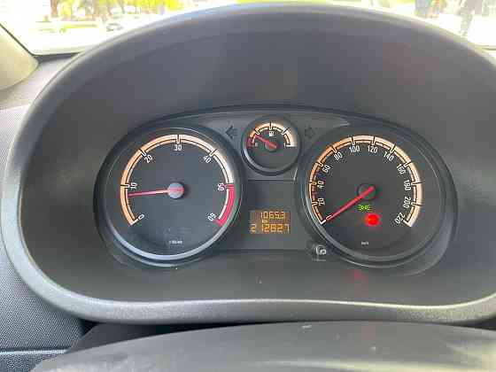 Opel Corsa 2010 год Кишинёв Кишинёв