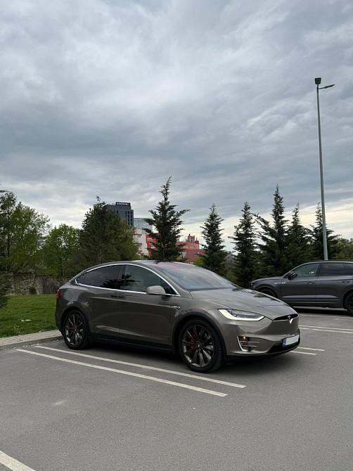 Tesla Model X 2016 год Кишинёв Кишинёв - изображение 9