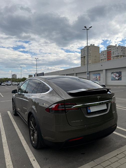 Tesla Model X 2016 год Кишинёв Кишинёв - изображение 2