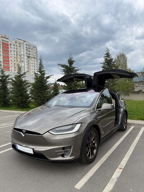 Tesla Model X 2016 год Кишинёв Кишинёв - изображение 1