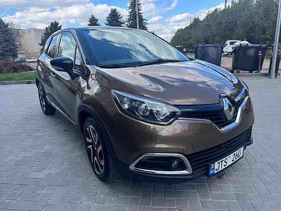 Renault Captur 2016 год Кишинёв Кишинёв