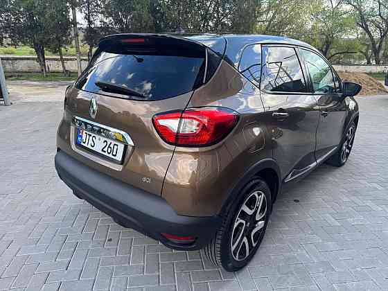 Renault Captur 2016 год Кишинёв Кишинёв