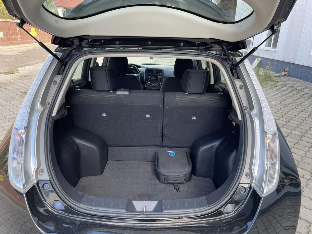 Nissan Leaf 2015 год Кишинёв Кишинёв - изображение 10
