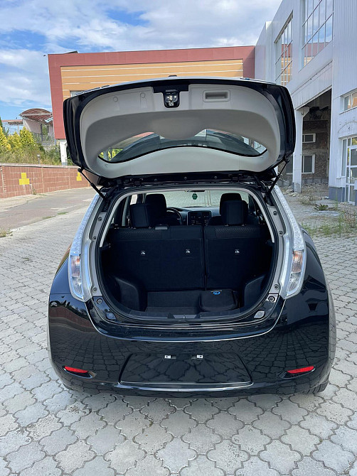 Nissan Leaf 2015 год Кишинёв Кишинёв - изображение 9