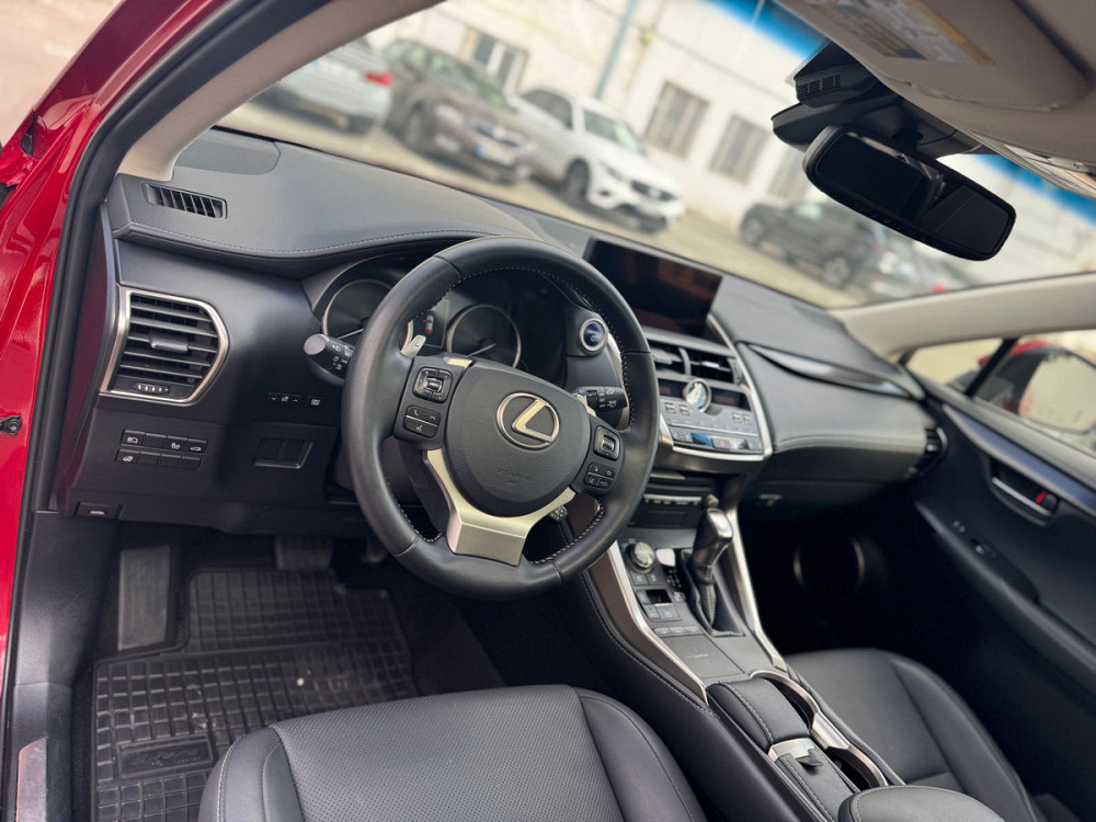 Lexus NX Series Chişinău - fotografie 4