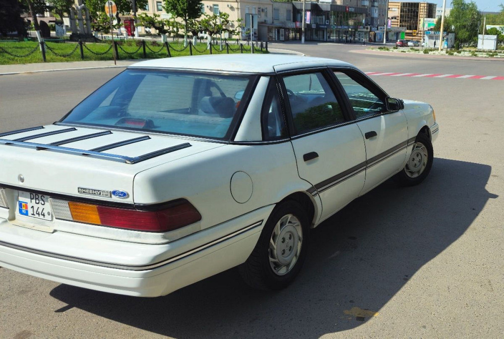 Ford Tempo Anenii Noi - fotografie 2