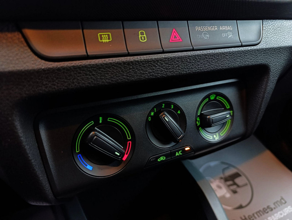 Skoda Fabia 2018 год Сороки Сороки - изображение 8