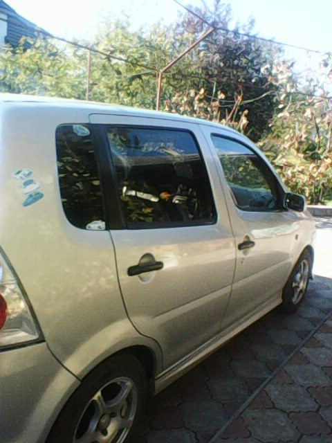 Daihatsu YRV 2005 год Бельцы Бельцы - изображение 4