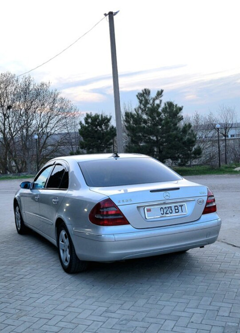 Mercedes E-Class 2003 год Суклея Суклея - изображение 8