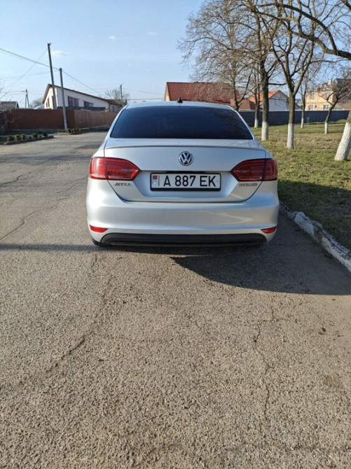 Volkswagen Jetta 2013 an Sucleia Sucleia - fotografie 3