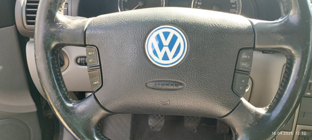 Volkswagen Passat 2002 an Sucleia Sucleia - fotografie 10