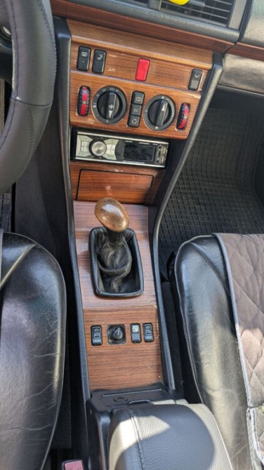 Mercedes W124 1995 an Rîbnița Rîbnița - fotografie 7