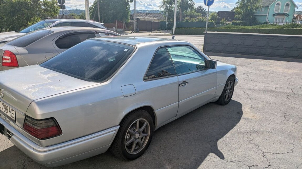 Mercedes W124 1995 an Rîbnița Rîbnița - fotografie 8