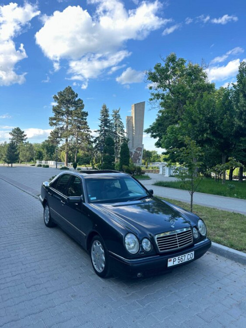 Mercedes E-Class 1996 год Бендеры Бендеры - изображение 2