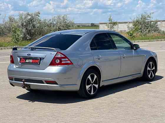 Ford Mondeo 2004 an Tiraspol Tîrnauca