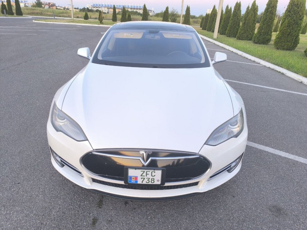 Tesla S P85 отличная обмен на Tesla S AWD 2016+, 75-100kw с моей допл. Bender - fotografie 10