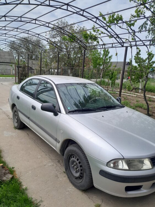 Митсубиши Каризма 2000 год, объем 1.6 в отличном состоянии торг Tiraspol - fotografie 3