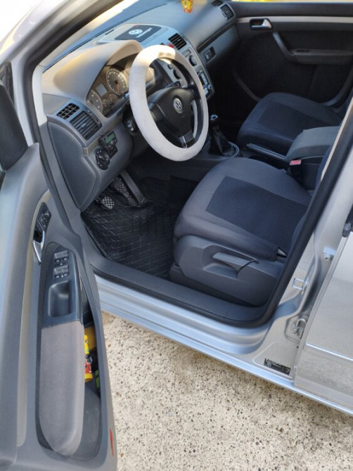 Volkswagen Touran 2007 год Бендеры Бендеры - изображение 6