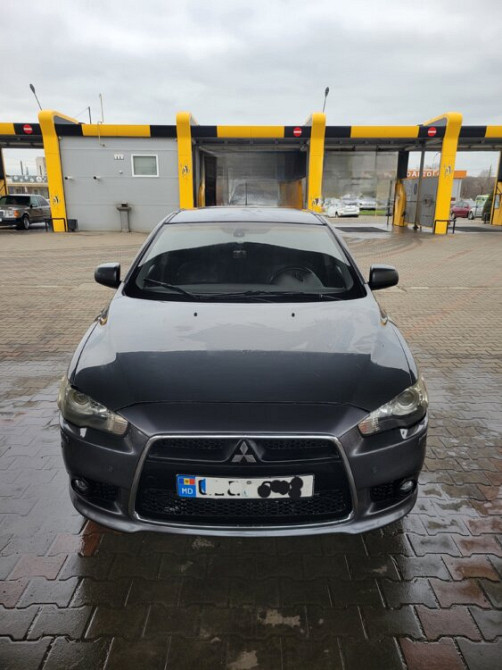 Mitsubishi Lancer 2009 an Chişinău Chişinău - fotografie 4