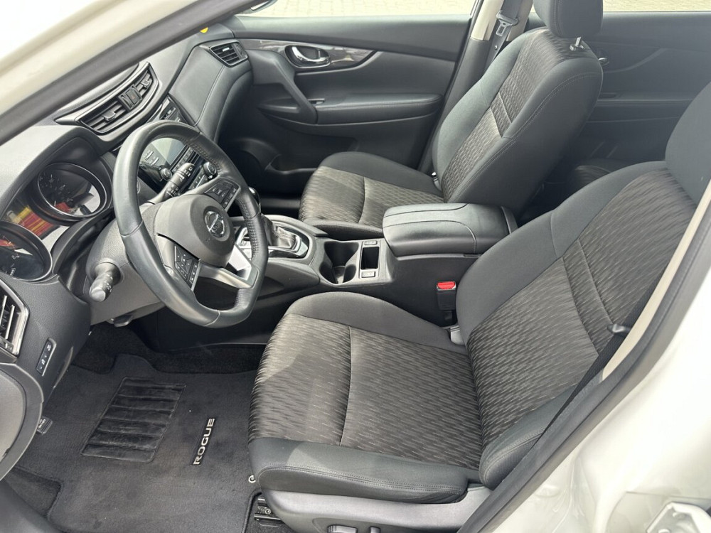 Nissan Rogue 2017 an Tiraspol Tiraspol - fotografie 8